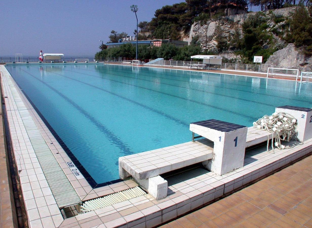 Apartment Rose By The Beach & Tennis Courts Split Exterior photo